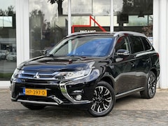 Mitsubishi Outlander - 2.0 PHEV 203pk 4WD CVT Instyle+ | Trekhaak | Schuifdak | Leder | Navigatie | Keyless | All