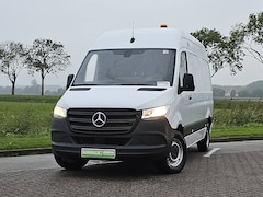 Mercedes-Benz Sprinter - 315 L2H2 Wp-Inrichting Mbux Airco Euro6 150Pk Camera Achterwielaandrijving Carplay 3-Zits