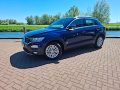Volkswagen T-Roc - 1.0 TSI Style Clima Apple Carplay / Android Cruise