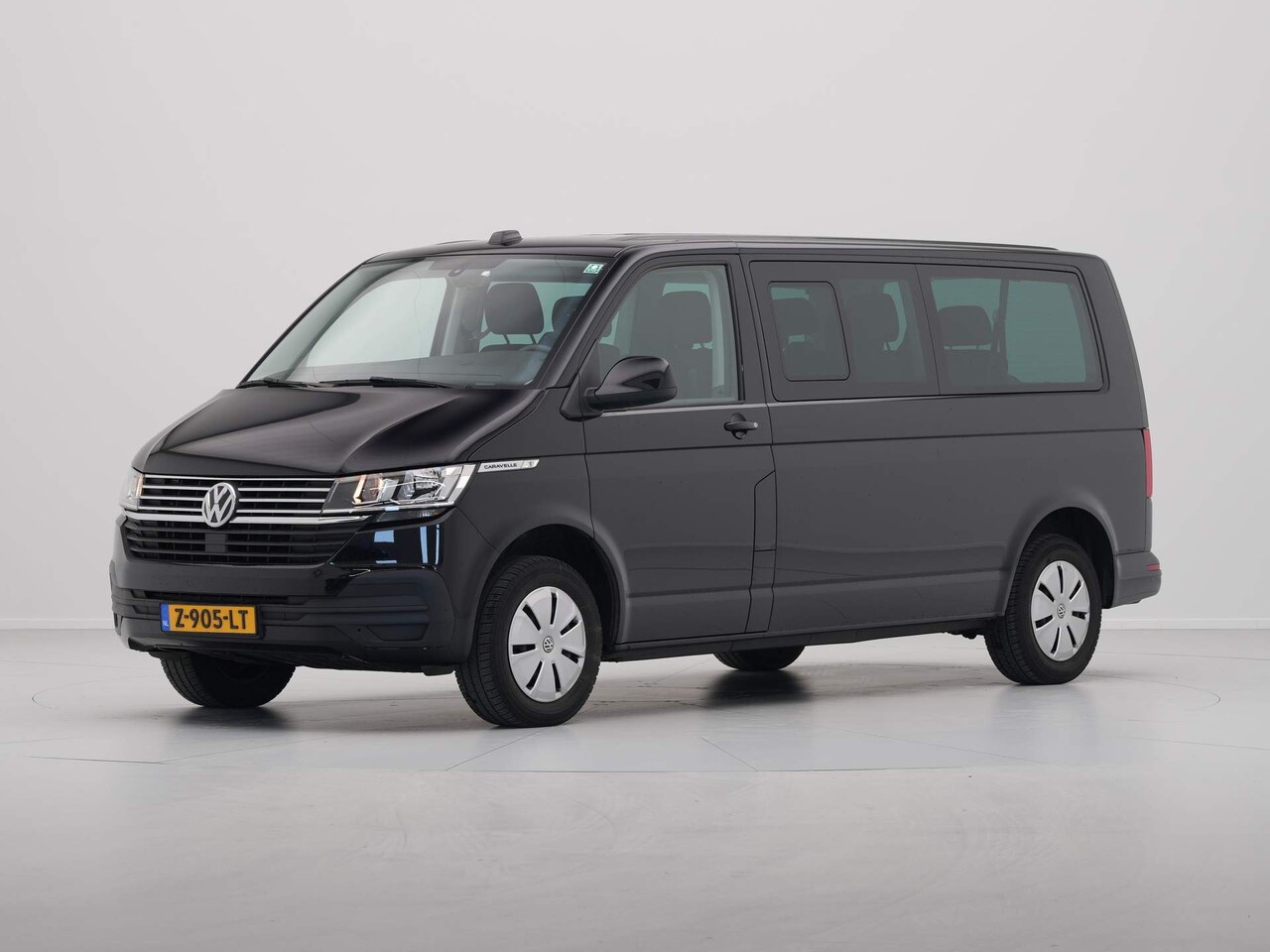 Volkswagen Transporter Caravelle - L2H1 2.0 TDI 150pk DSG Comfortline / 9-persoons / Automaat - AutoWereld.nl