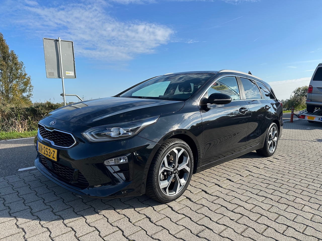Kia Cee'd Sportswagon - Ceed 1.4 T-GDi ExecutiveLine, Pano, Leder, Camera, Carplay, Lane Assist, Blind spot, Stoel - AutoWereld.nl