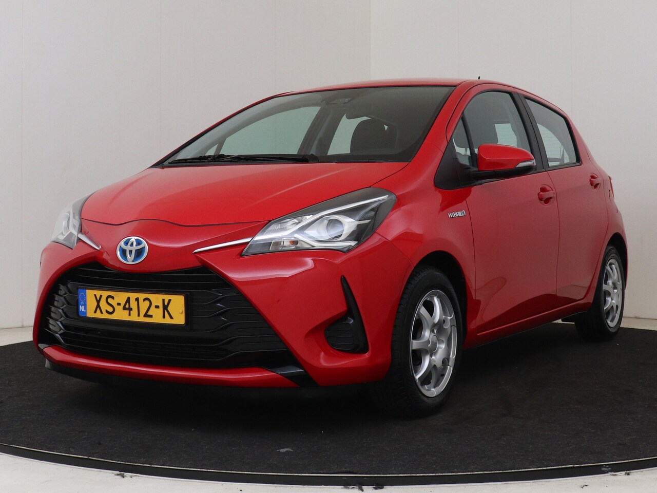 Toyota Yaris - 1.5 Hybrid Active | Dealer onderhouden | Climate Control | Cruisse Control | achteruitrijc - AutoWereld.nl
