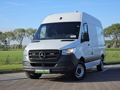 Mercedes-Benz Sprinter - 316 L2H2 RWD 3.5t-Trekhaak Mbux Navi Camera WP-Inrichting 3 Zits Airco Euro6 163 PK