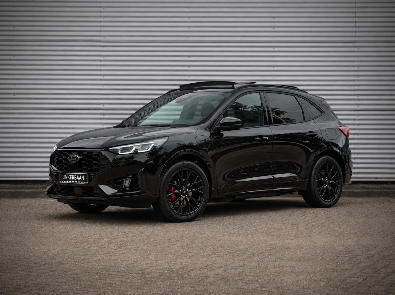 Ford Kuga - 2.5 PHEV ST-Line X | Nieuw | Black Pack | Panorama | Fabrieksgarantie | - AutoWereld.nl