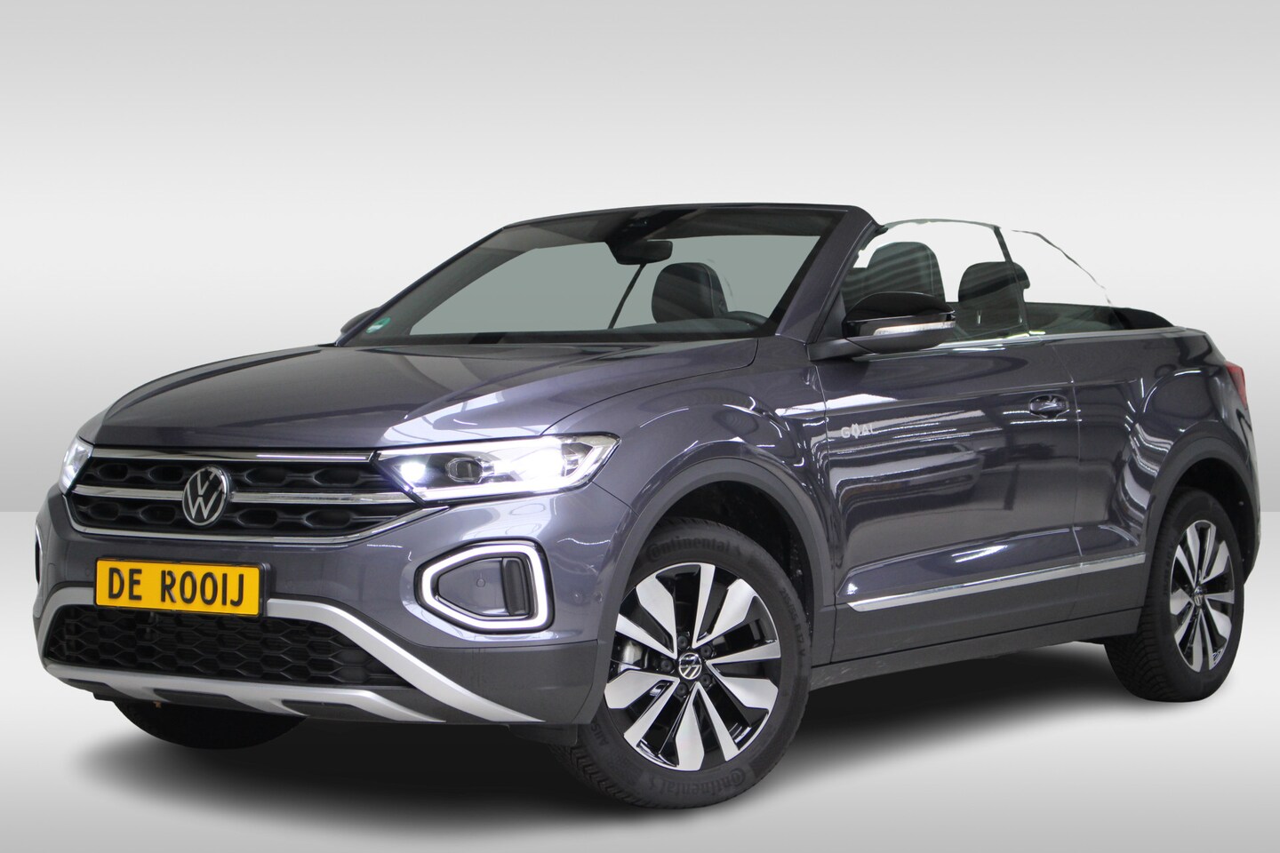 Volkswagen T-Roc Cabrio - 1.0 TSI Style Goal Led | All Season Banden | Navigatie | 17" Velgen "Zurich" - AutoWereld.nl