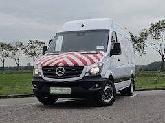 Mercedes-Benz Sprinter - 519 L2H2 N1 V6 3.0Ltr AC