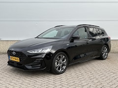 Ford Focus Wagon - 155PK EBH ST Line AUTOMAAT DRIVERPACK WINTERPACK