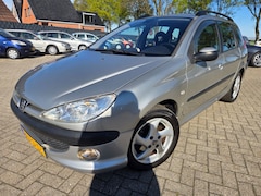 Peugeot 206 SW - 1.6-16V XS-line 2004. Airco/Lichtmetaal/Mistlampen etc.. APK 03-2027