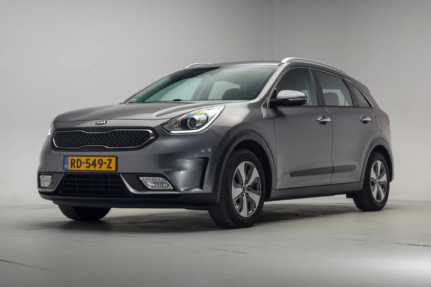 Kia Niro - 1.6 GDi Hybrid DynamicLine [ Leder Navi Apple/Android Trekhaak Camera ] - AutoWereld.nl