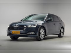 Skoda Octavia Combi - 1.5 e-TSI 150pk Business Edition Aut. [ Trekhaak Navi Apple/Android Camera Stoelverwarming