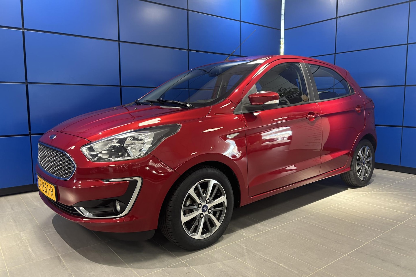 Ford Ka - 1.2 Trend Ultimate Winter pakket, Tech pack - AutoWereld.nl