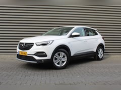 Opel Grandland X - 1.2 Turbo Business Elegance