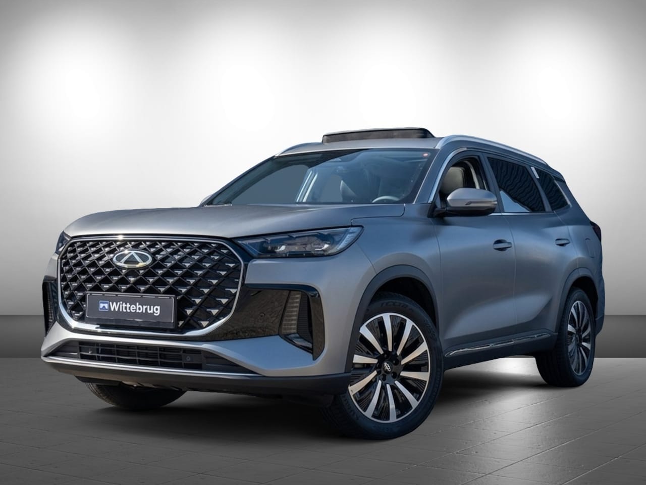 Chery Tiggo 8 - Unique Plug-In Hybride met 1100 km Range, Navigatie, Camera en Massagefunctie Passagiersst - AutoWereld.nl