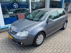 Volkswagen Golf - 1.6 Trendline