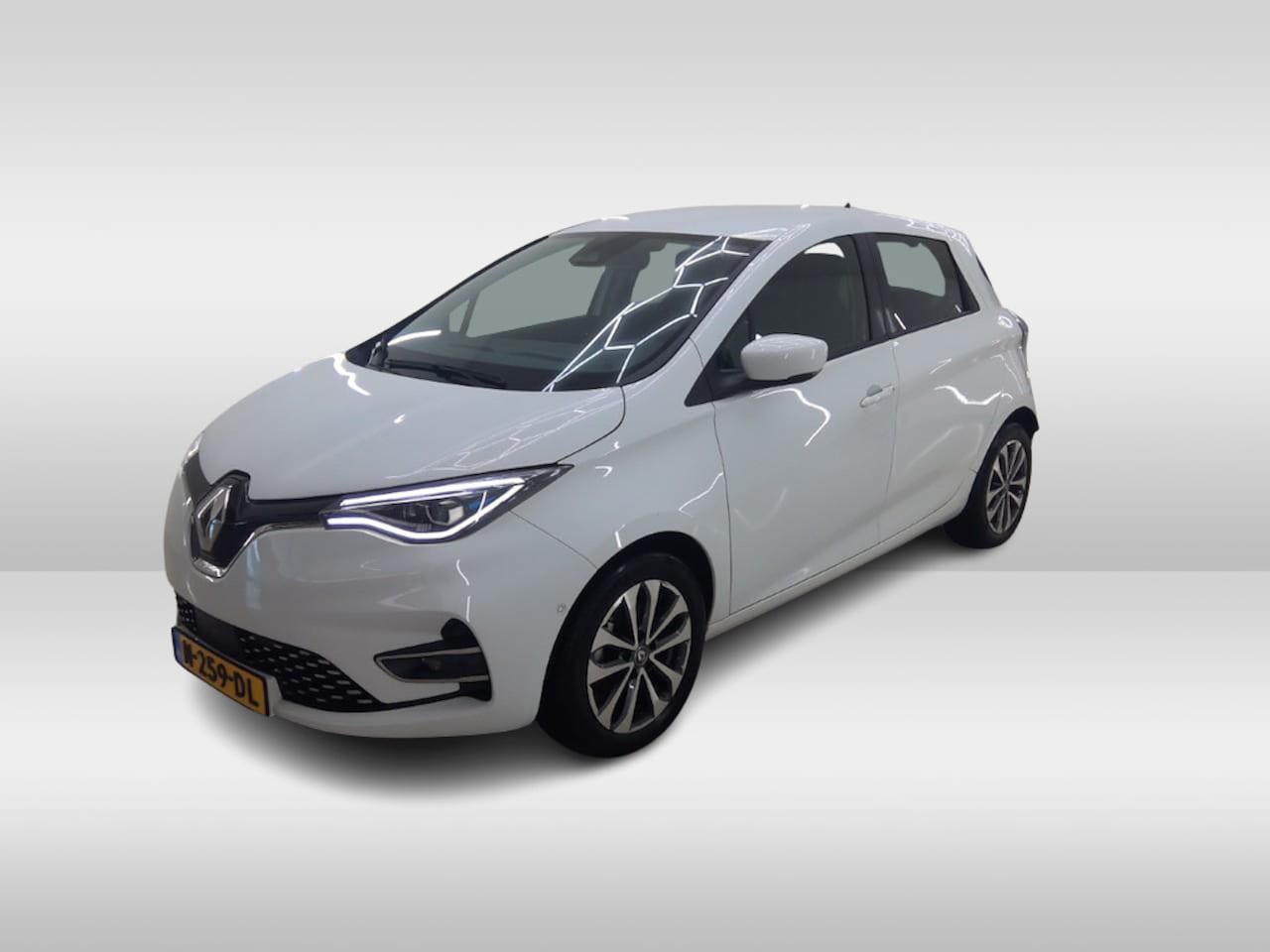 Renault Zoe - R135 INTENS 52KWH KOOPACCU SOH: 93,96% | CCS | Pack Winter | Camera | - AutoWereld.nl