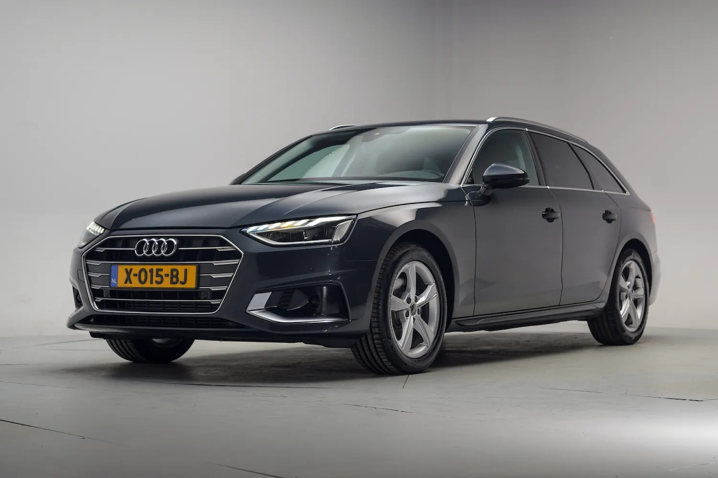 Audi A4 Avant - 35 TFSI Advanced Edition Aut. [ LED Trekhaak Virtual Sportstoelen ] - AutoWereld.nl