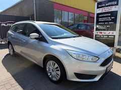 Ford Focus Wagon - 1.0 Trend Edition STUURVERW.|STOELVERW.|APK|BEURT|AIRCO