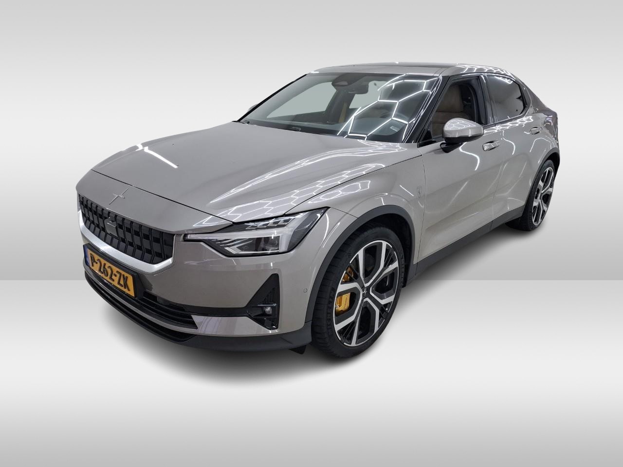 Polestar 2 - DUAL MOTOR 408PK PERFORMANCE PILOT PLUS 78 KWH | Nappa Leer | Trekhaak | Panoramadak - AutoWereld.nl