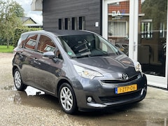 Toyota Verso S - 1.3 VVT-i Dynamic Aut/Ecc/Camera/Trekhaak