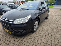 Citroën C4 - 1.4-16V Ligne Prestige