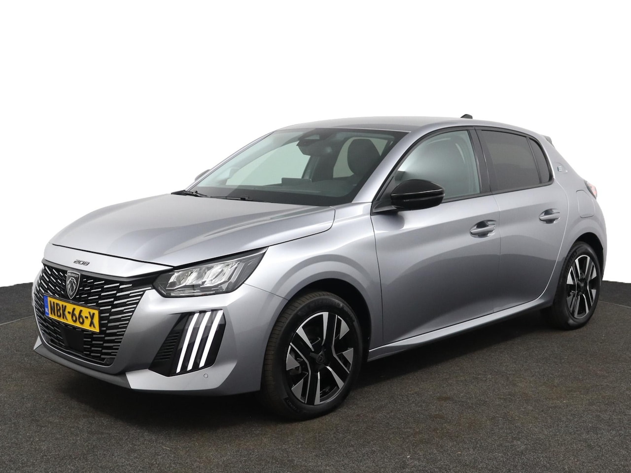Peugeot e-208 - EV Allure 51 kWh 156pk | SOH: 98,7% | Navi via app | Climate control | Cruise control | Pa - AutoWereld.nl