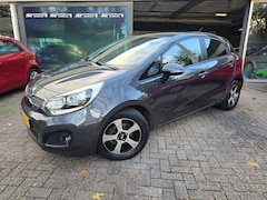 Kia Rio - 1.2 CVVT Design Edition | SLECHTS 89.557 KM | 1E EIGENAAR | CRUISE | AIRCO |