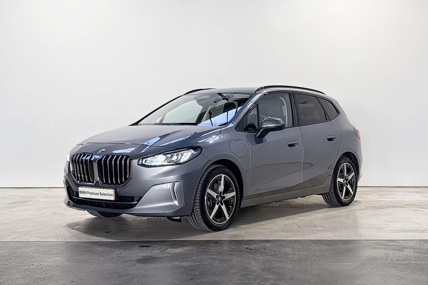 BMW 2-serie Active Tourer - 225e xDrive 225e xDrive - AutoWereld.nl