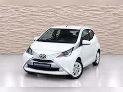 Toyota Aygo - 1.0 VVT-i x-pure Handgeschakeld | Parkeerhulpcamera achter | Bluetooth | Airconditioning |