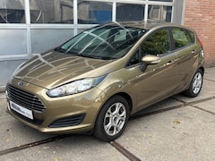 Ford Fiesta - 1.0 Champion, Airco, Navigatie, LMV, 5 Drs, Nieuwe Distr