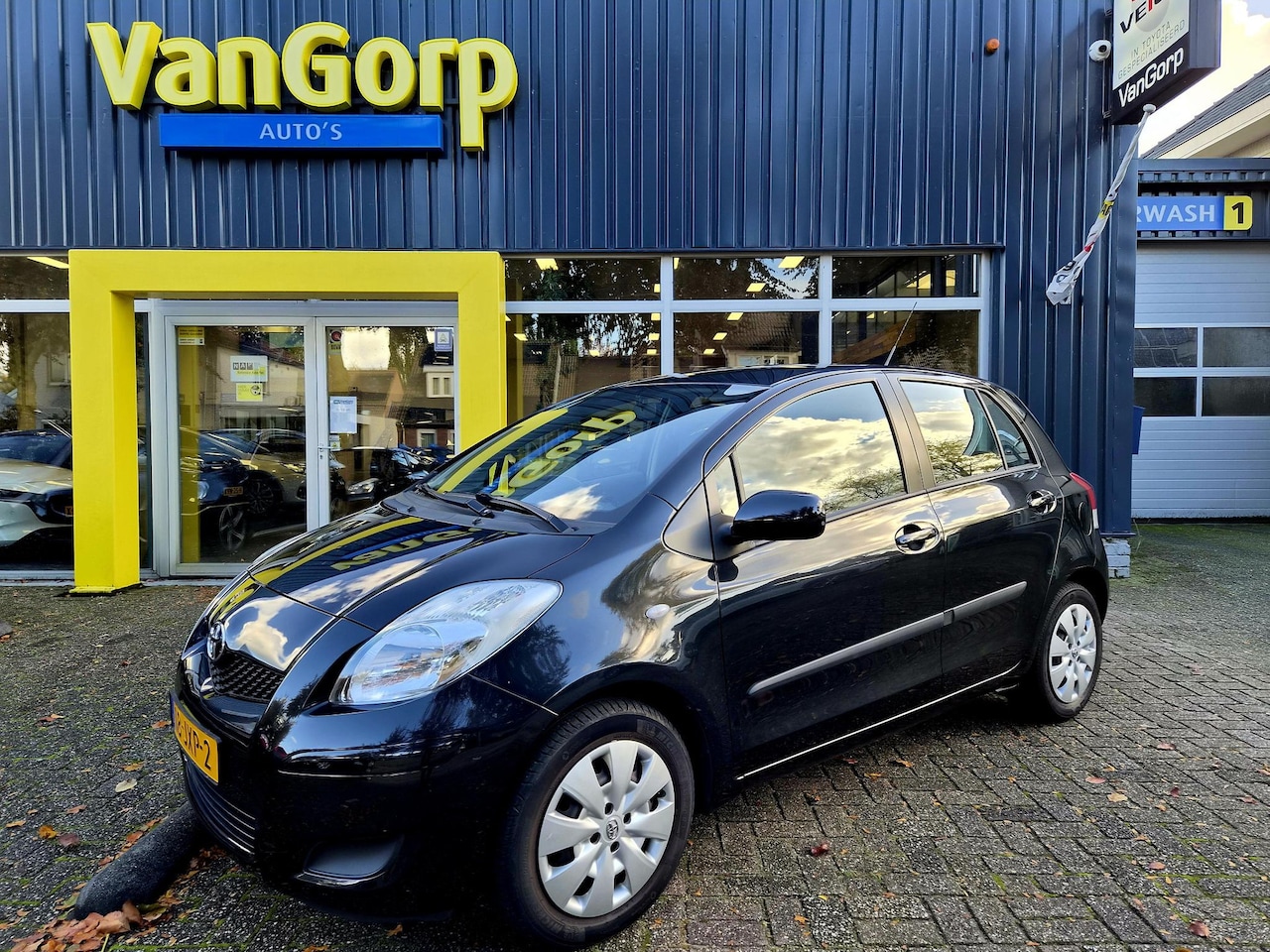 Toyota Yaris - 1.3 VVTi Aspiration All-in prijs! - AutoWereld.nl