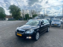 Skoda Octavia Combi - 1.2 TSI Elegance Airco PDC Cruise