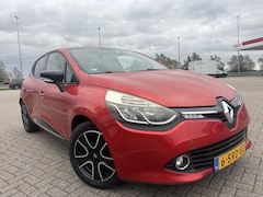 Renault Clio - 1.5 dCi Navi Clima Cruise Parkeersensoren