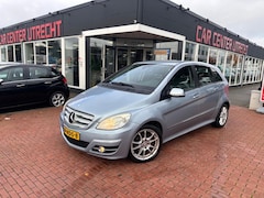 Mercedes-Benz B-klasse - 200 automaat navi camera airco cruise control