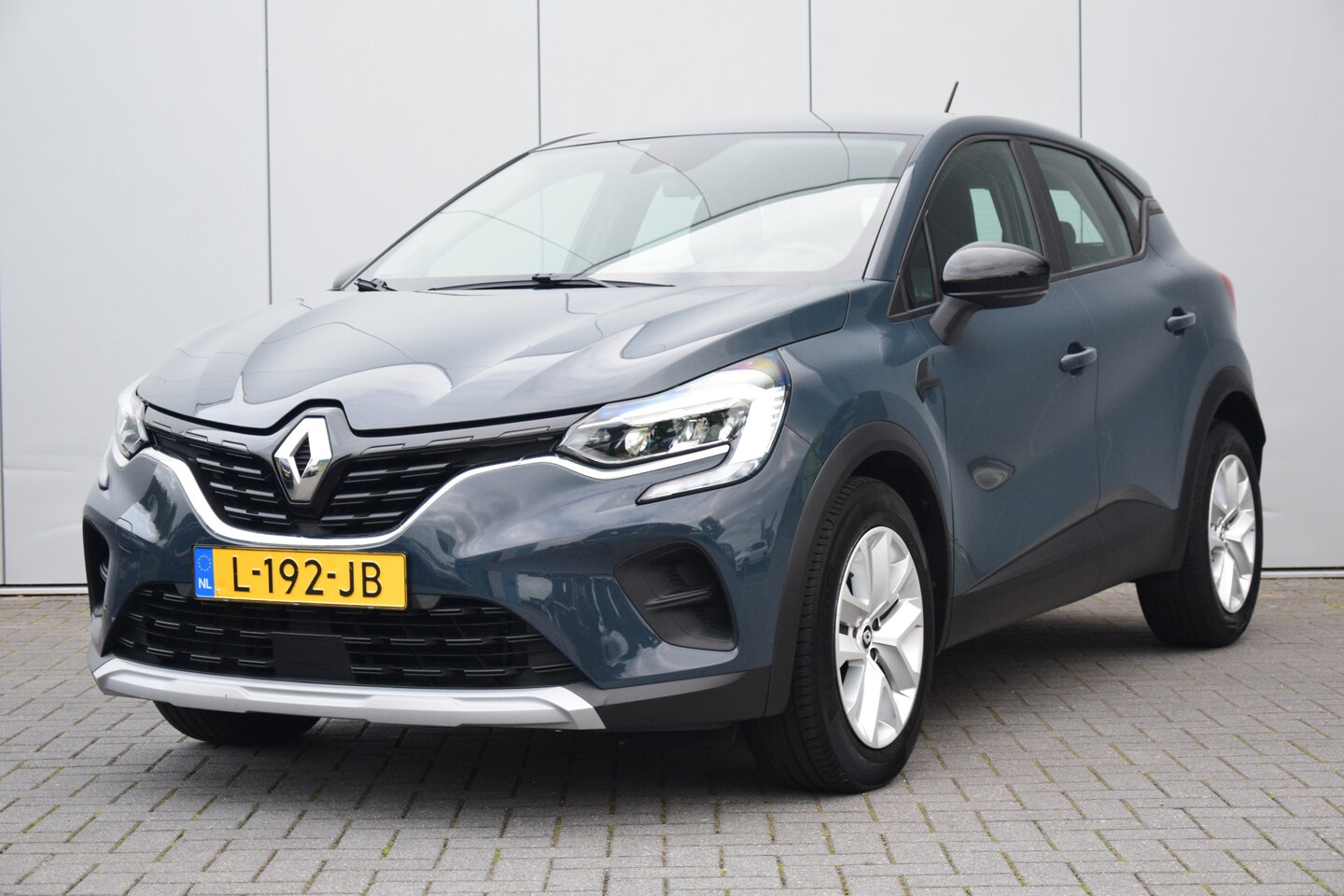 Renault Captur - 1.0 TCe 90 Zen Navi/Carplay/Dab Led Ecc Cruise - AutoWereld.nl