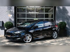 Ford Focus - 2.0 ST-3 Cruise|Carplay|RS Spoiler|Maxton
