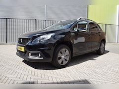Peugeot 2008 - 1.2 PureTech Blue Lion NW DBriem 12 mnd GARANTIE DealerOH Pano Carplay CruiseC PDC Airco N