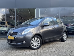 Toyota Yaris - 1.3 VVTi Sol