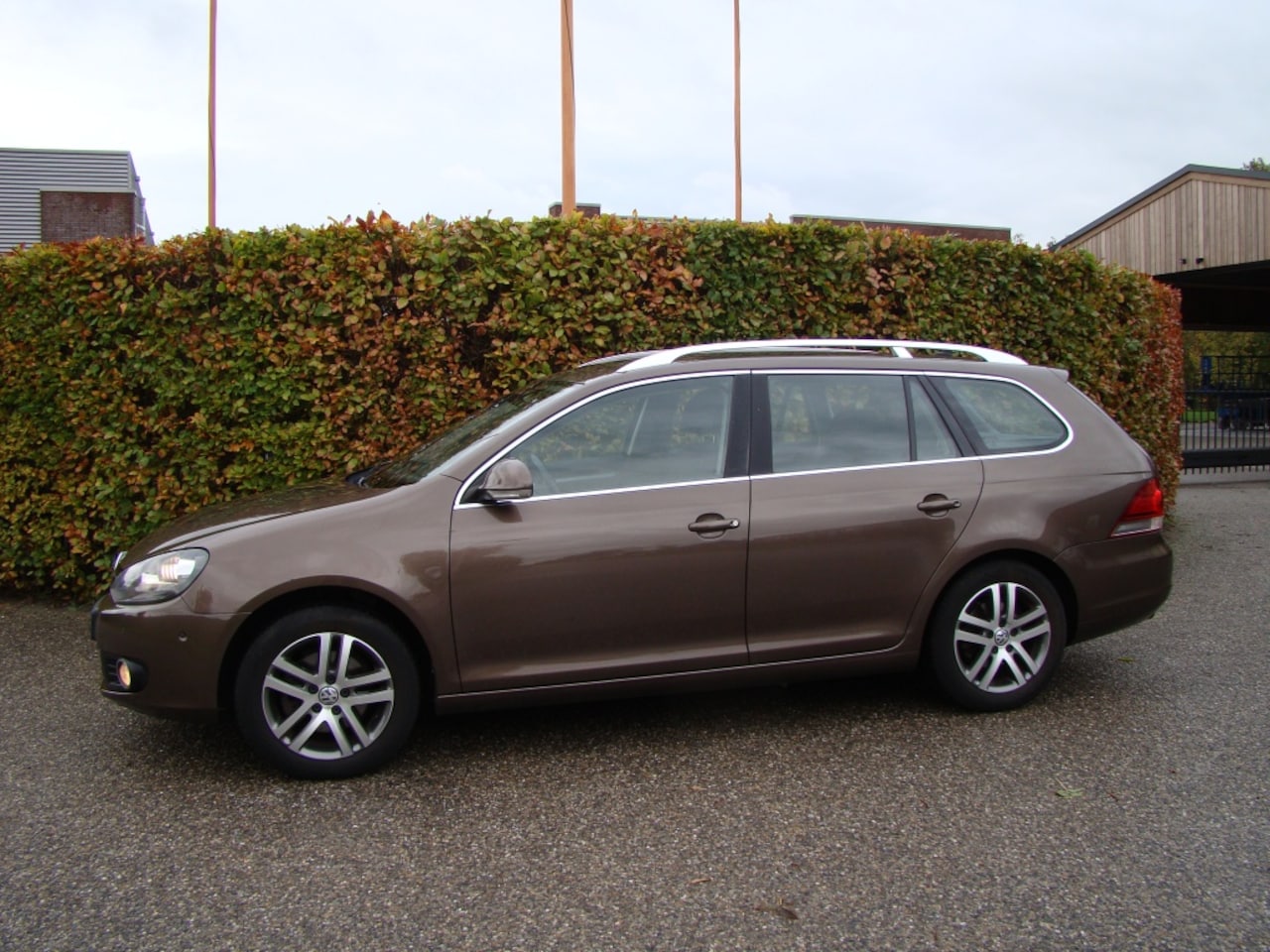 Volkswagen Golf Variant - 1.2 TSI Highl. Bl.M - AutoWereld.nl