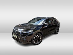 Volkswagen T-Roc - 1.5 eTsi R-Line First Edition * Nieuw model * | lighting pakket | 18 inch all season | sto