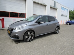 Peugeot 208 - 1.2 PureTech GT-Line Panodak CarPlay/Camera 2019
