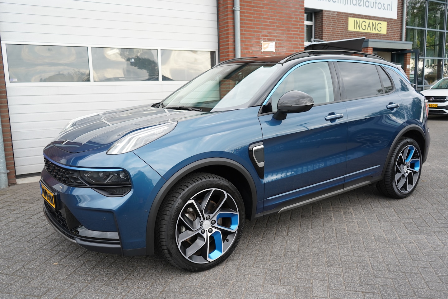 Lynk & Co 01 - 1.5 261PK! NOV 2022 20 X OP VOORRAAD ORIGINEEL NEDERLANDS DEALER ONDERHOUDEN 360CAMERA 6,6 - AutoWereld.nl