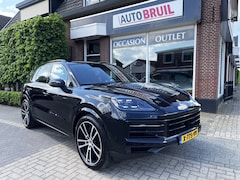 Porsche Cayenne - 3.0 E-Hybrid Nieuw model|NL-auto|Trekh|Sport Chrono|Matrix|22 Inch|360 Camera|Stoelverw