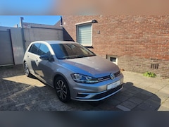 Volkswagen Golf - IQ-Drive 1.5 TSI Comfortline