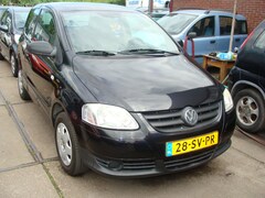 Volkswagen Fox - 1.2 Trendline st bekr elek pak nap apk