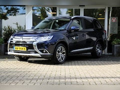 Mitsubishi Outlander - 2.0 Connect Pro | Trekhaak | 1e eigenaar | All-Season banden