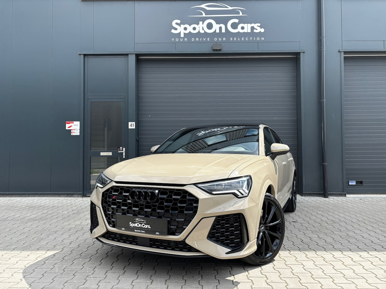 Audi RSQ3 Sportback - TFSI RS |EXCLUSIVE|PANO|ACC|SONOS|360°|DYNAMIC PLUS - AutoWereld.nl