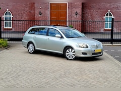 Toyota Avensis Wagon - 1.8 VVTi Terra / Airco / Dealer onderhouden / Nap / Cruise