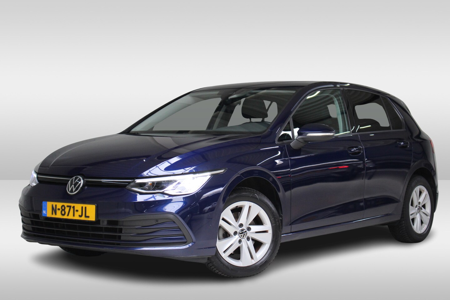 Volkswagen Golf - 1.0 TSI Life Apple Carplay | Android Auto | PDC voor en achter | Cruise control - AutoWereld.nl