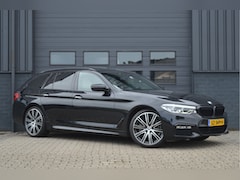 BMW 5-serie Touring - 520i High Executive | M-PAKKET | PANO | CAMERA |