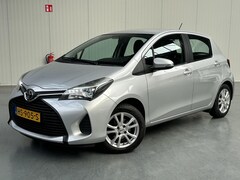 Toyota Yaris - 1.0 VVT-i Now 1e eigenaar, NL Auto, dealeronderhouden + Trekhaak